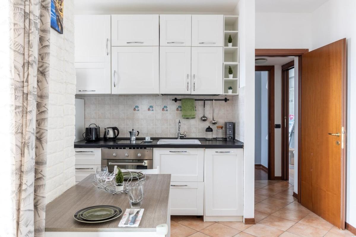 Brenta-fondazione Prada - Free Private Parking & Terrace * Mailand